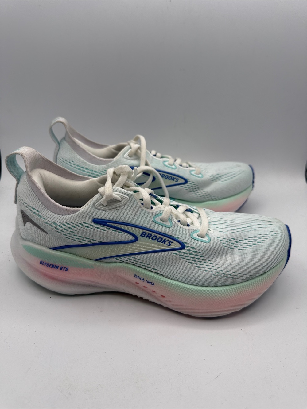 Brooks Glycerin 22 GTS Women’s 6.5 White Mint & Blue Glycerin Running Shoes S15